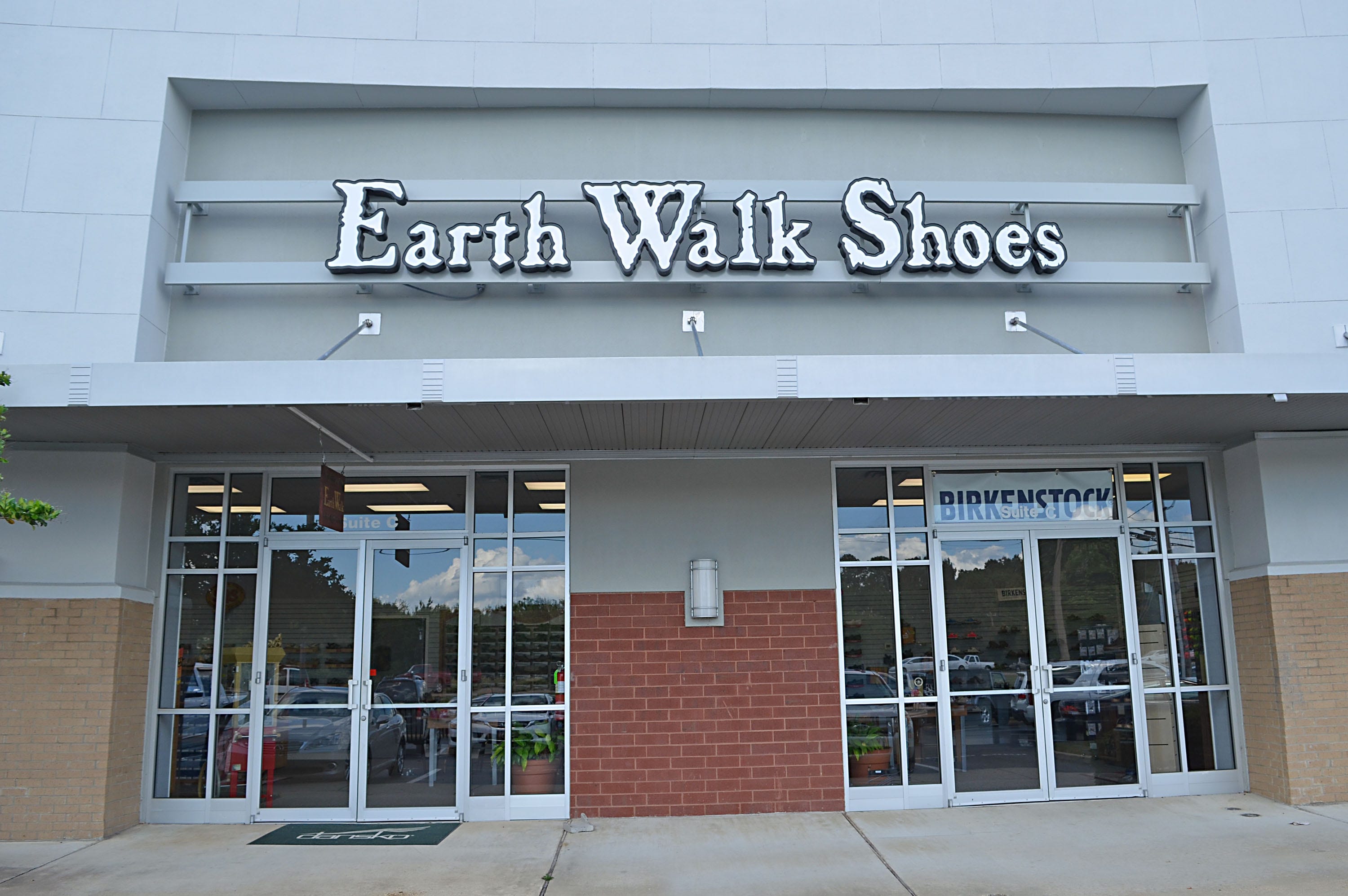 earth walk shoes lakeland dr